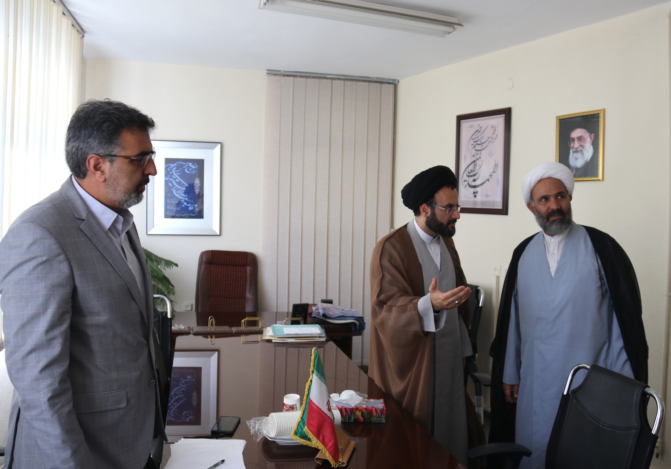 دیدار دبیران همایش بین المللی فرآورده های حلال با حجت الاسلام والمسلیمن پژمانفر